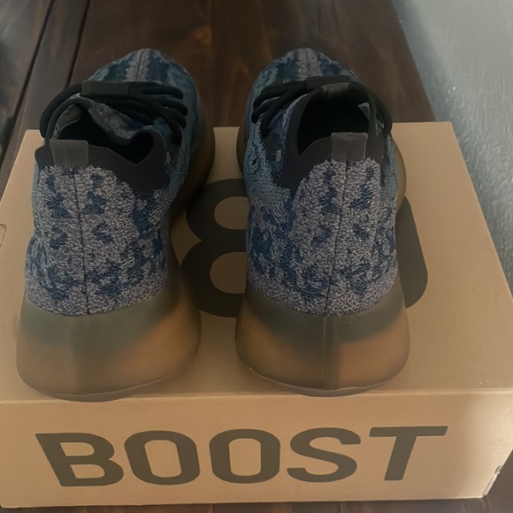 Yeezy boost 380 - Picture 4 of 4